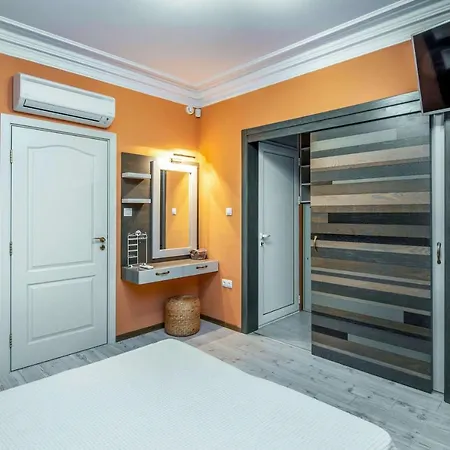 Apartment Central Shabby Chic Flat Close To Paid Parking